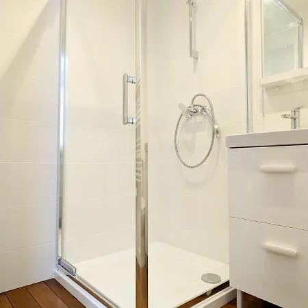 L'envolee Sur Cour, T2 Apartmán *